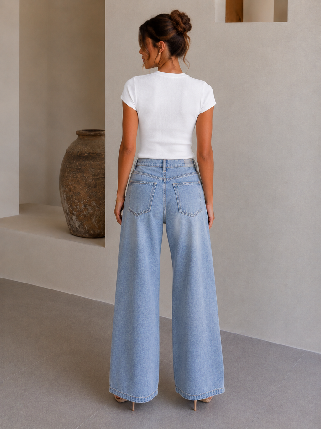 Beyaz Önden Düğmeli Kısa Kollu Bluz